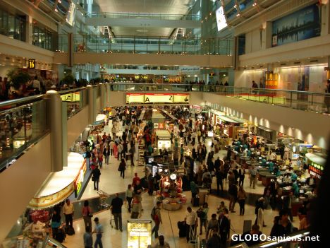 Postcard The shopping mall of Dubai Airport