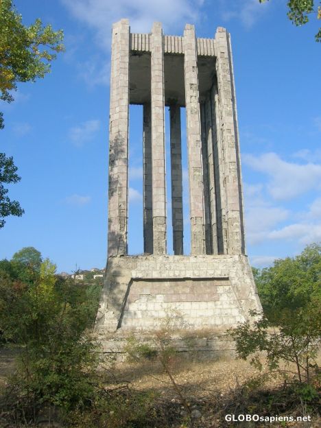 Postcard Nagorno Karabakh (Armenia). Azeri monument
