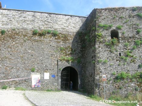 Postcard Entrance to the castle