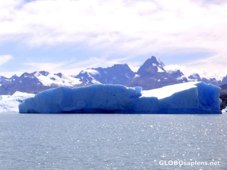 Postcard Iceberg from Upsala glaciar 02