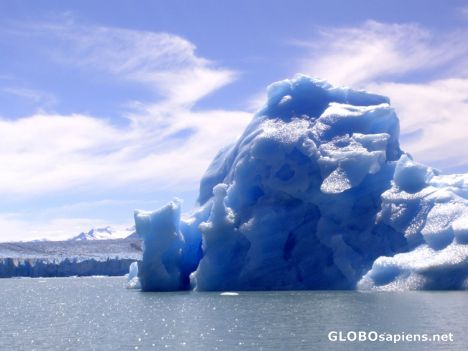 Postcard Iceberg from Upsala glaciar 08