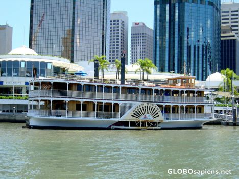 Postcard Brisbane River and his cruises