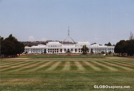 Postcard parliament house of canberra