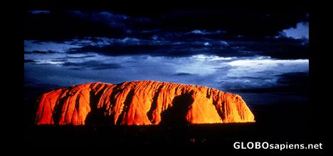 Postcard Uluru Australian’s biggest drawcard