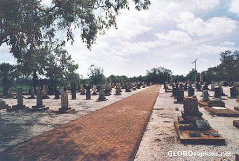 Postcard Japanese Cemetery - Broome