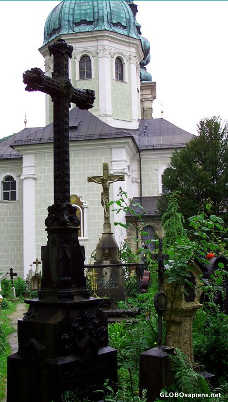 Postcard St Peter's Church & Graveyard