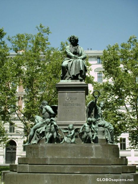 Postcard Beethoven's statue