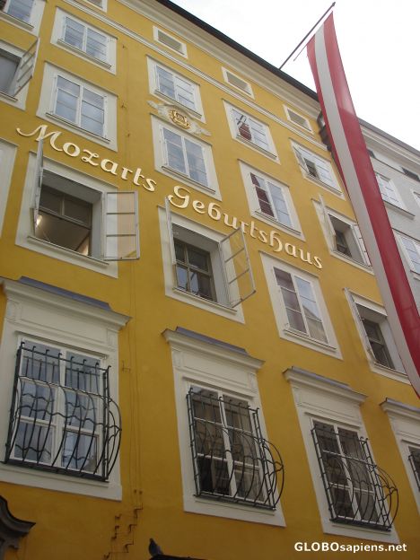 Postcard Mozarts Geburtshouse