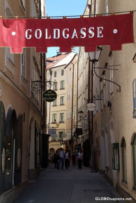 Postcard Salzburg (AT) - Goldgasse