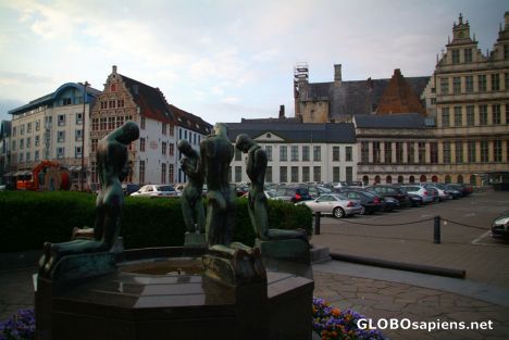 Postcard Ghent (BE) - a curious fountain