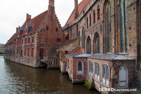 Postcard Bruges (BE) - gothic at the canal