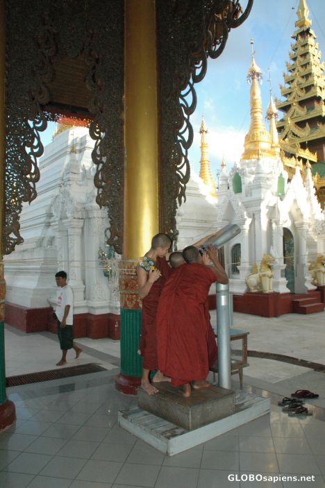 Postcard Shwedagon Pagoda
