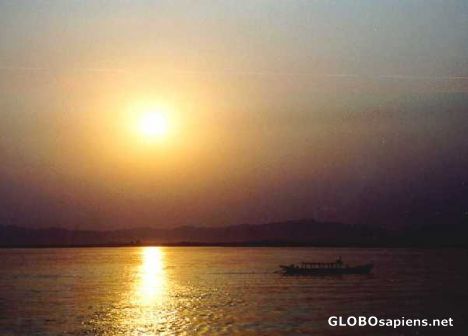 Postcard Sunset on the Irrawaddi, Pagan