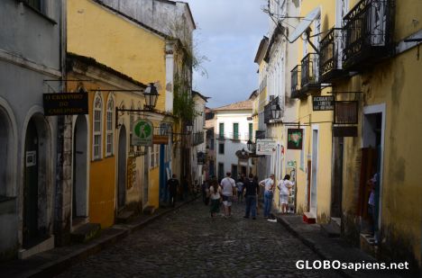 Postcard Salvador de Bahia (BR) - a narrow alley
