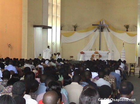 Postcard Sunday service in Bujumbura cathedral...