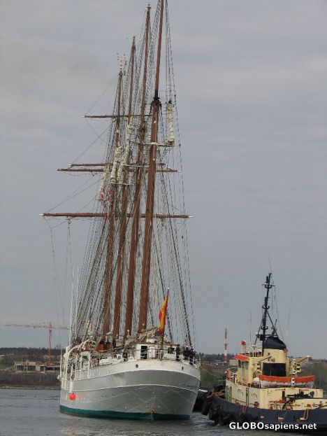 Topsail schooner Juan Sebastiàn de Elcano (Spain)