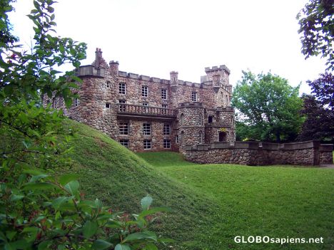 Postcard Dunvegan Castle, Woodleigh Replicas n Gardens