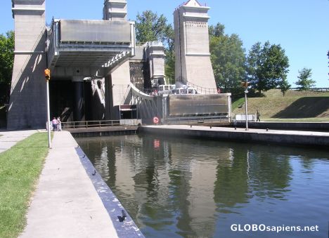 Postcard Peterborough, (Ontario)-Lift Locks
