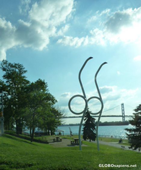 Postcard Boulevards on the Detroit River in Windsor