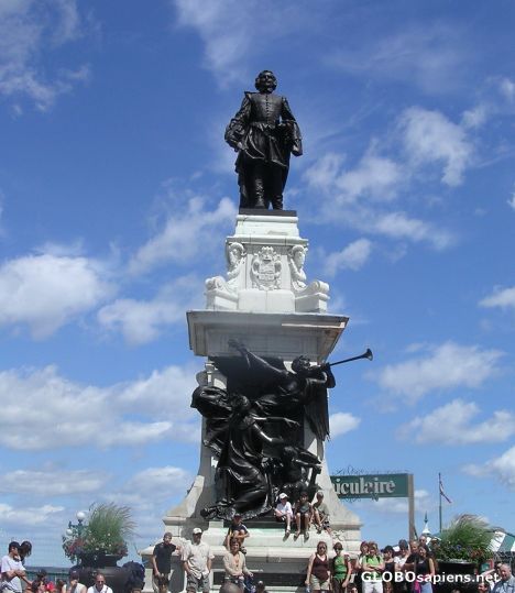 Postcard Statue Samuel de Champlain in Quebec