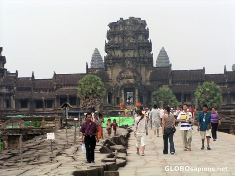 Postcard Approaching the main entrance of Angkor Wat