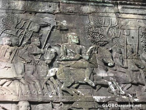 Postcard Angkor Thom Ruins - Wall Carvings of the King