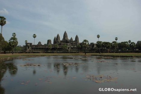 Postcard The Angkor Wat ruins - Magnificent Temples