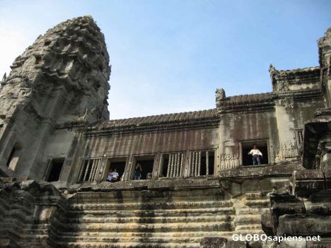 Postcard The Angkor Wat ruins - Climbing Challenge Anyone ?