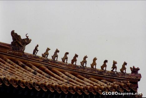 Postcard Rooftop Figurines