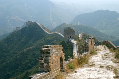 Postcard Simatai Great Wall, descent to Simatai