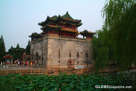 Postcard Beijing (CN) - Summer Palace - tower 2