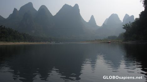 Postcard cruising on Li River 2