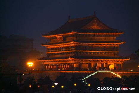 Postcard Xi'an (CN) - Drum Tower at night
