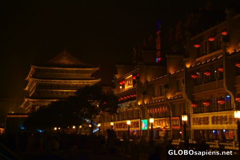 Postcard Xi'an (CN) - night shopping