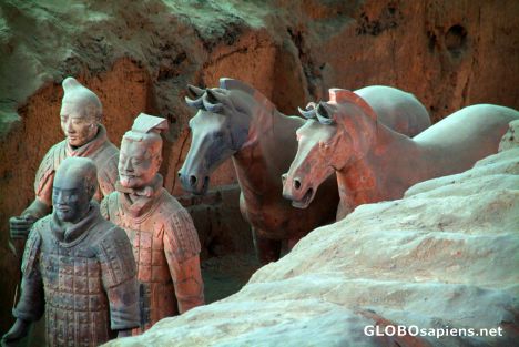 Postcard Lintong (CN) - Terracotta Army - in the pit