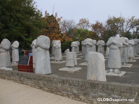 Postcard Statues of foreign ambassadors  Qianling Mausoleum