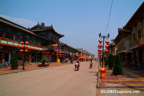 Postcard Yingxian (CN) - the main street