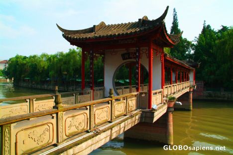 Postcard Chengdu (CN) - little bridge to a park