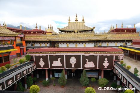 Postcard The Jokhang courtyard