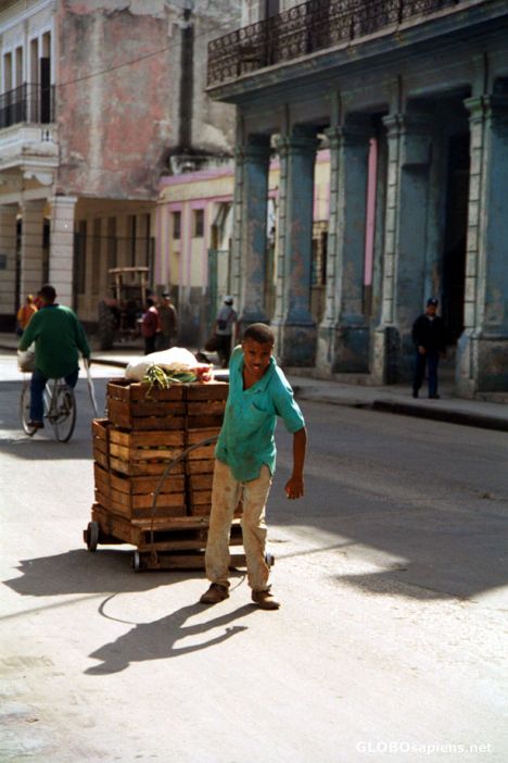 Postcard Havana - delivered by hand