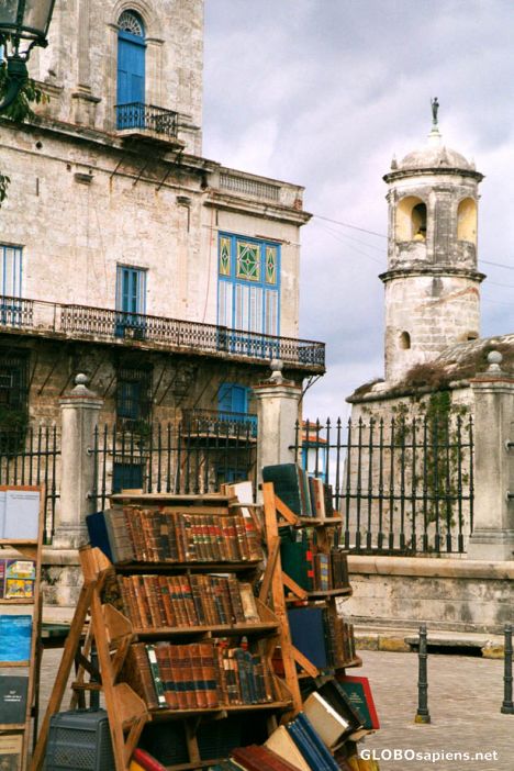 Postcard Havana - revolution books