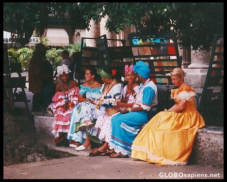 Postcard Traditional fashion in Cuba