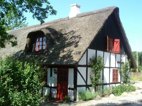 Postcard Cottage in Alum