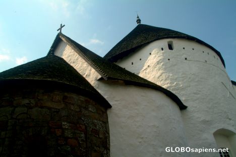 Postcard Osterlars (DK) - white round church
