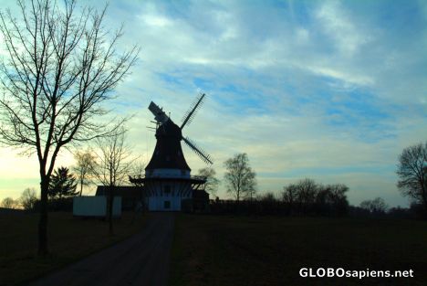 Postcard Egeskov windmill