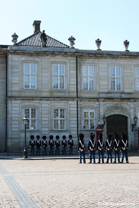 Postcard Amalienborg; Change of the guards III