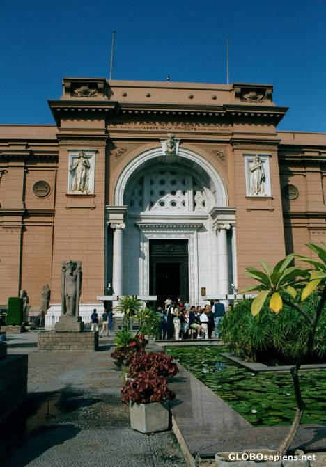 Postcard Egyptian Museum