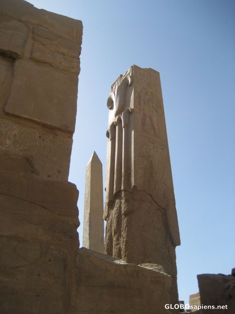 Postcard Karnak - another view of Hapshetshut's Obelisk