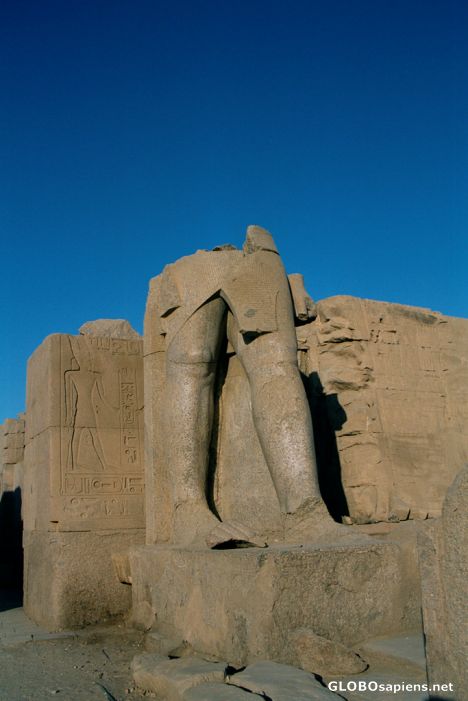 Postcard Luxor - Karnak, Ramses's II legs