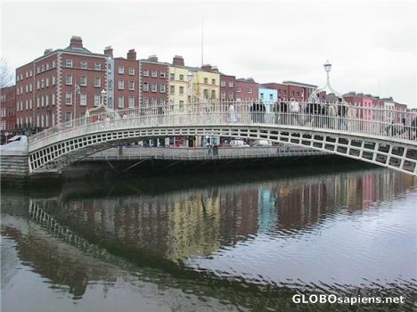 Postcard Ha' Penny Bridge in Dublin